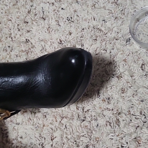 Prada boots with prada removable buckle size 35 - Picture 11 of 14